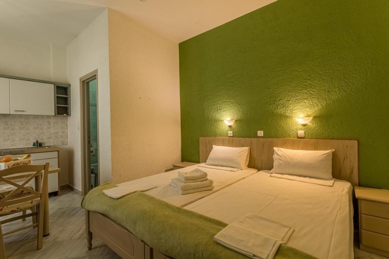 Niriides Apartments Stoúpa Extérieur photo