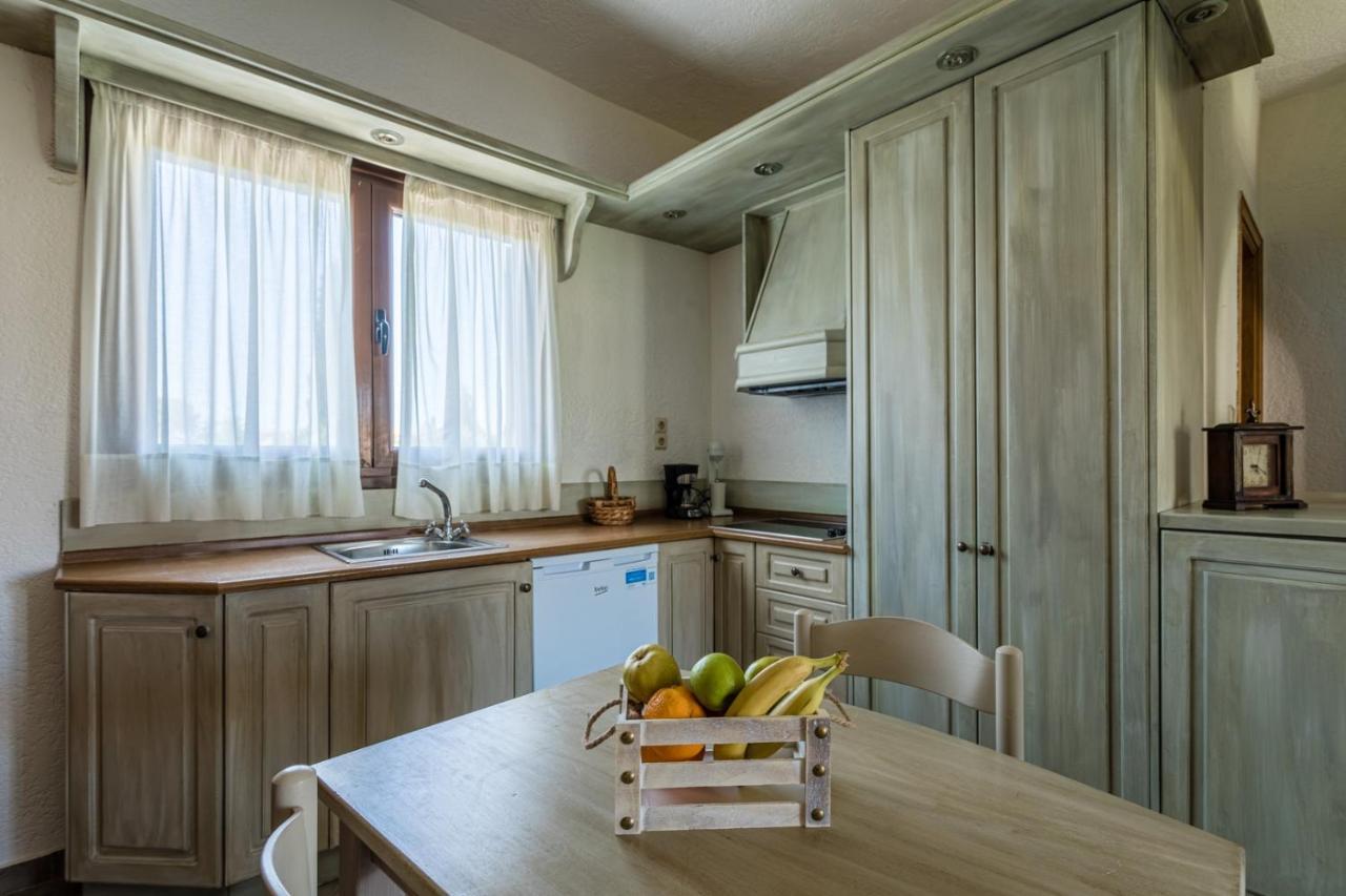 Niriides Apartments Stoúpa Extérieur photo