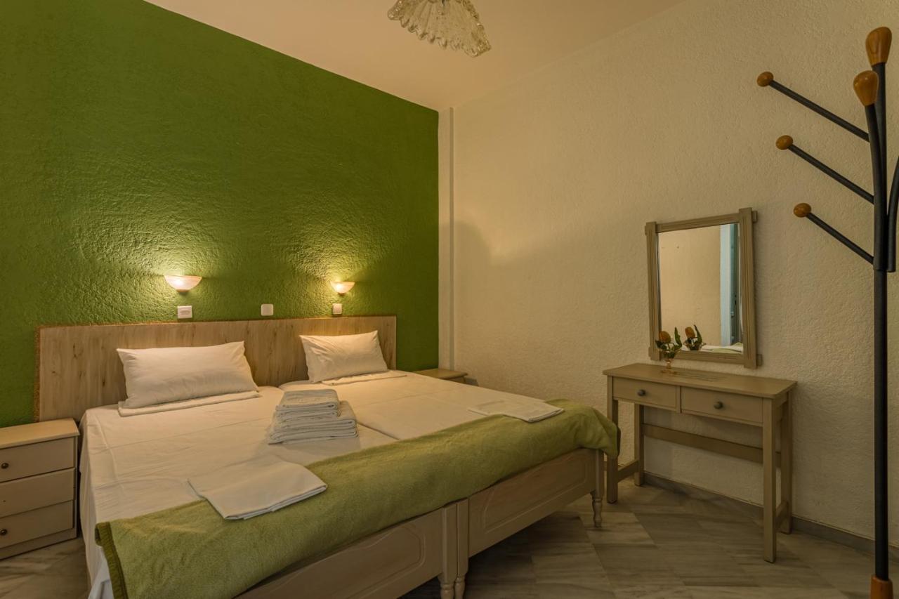 Niriides Apartments Stoúpa Extérieur photo