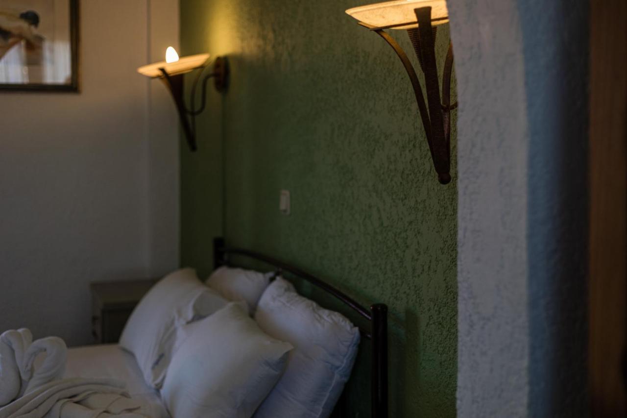 Niriides Apartments Stoúpa Extérieur photo